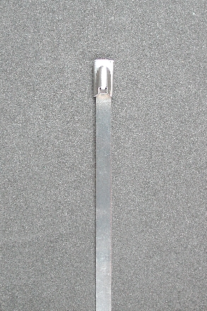 Stahlbinder mit Kugelverschluss